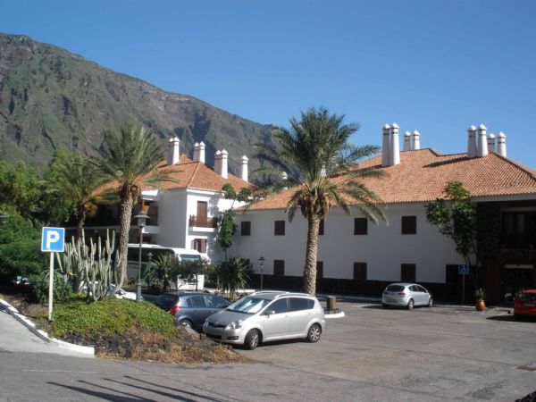 https://newex.headwater.com/holiday-hotels/?HolidayID=87&HotelID=116&HolidayName=Spain+%2D+Canary+Islands-Spain+%2D++Canary+Islands+%2D+El+Hierro+%2D+The+Smallest+Island+-&HotelName=Parador+El+Hierro+">Parador El Hierro 