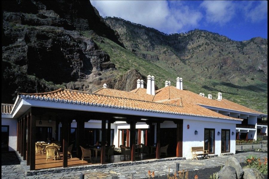 https://newex.headwater.com/holiday-hotels/?HolidayID=86&HotelID=115&HolidayName=Spain+%2D+Canary+Islands-Walking+in+El+Hierro-&HotelName=Spain+%2D+Canary+Islands+El+Hierro+%2D+Trek">Spain - Canary Islands El Hierro - Trek