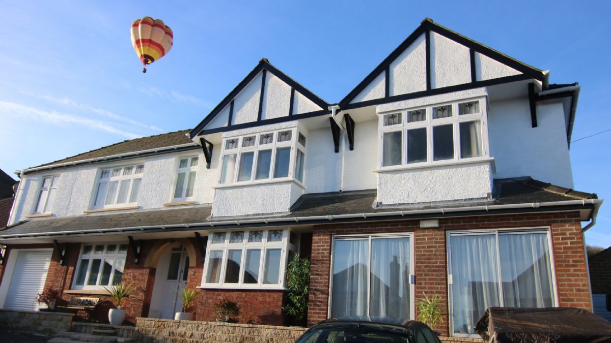 https://newex.headwater.com/holiday-hotels/?HolidayID=243&HotelID=348&HolidayName=England-UK+%2D+England+%2D+The+Cotswold+Way+%2D+Rural+Escape-&HotelName=Nights+2+%26+3%3A+Dursley">Nights 2 & 3: Dursley