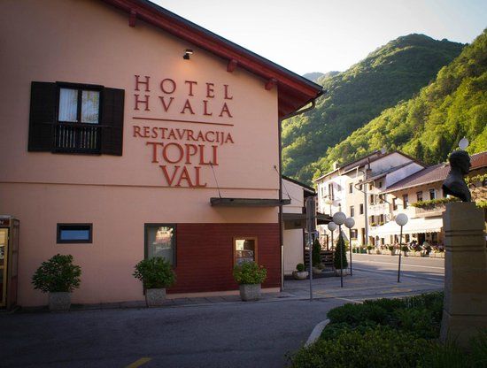 https://newex.headwater.com/holiday-hotels/?HolidayID=169&HotelID=208&HolidayName=Slovenia-Walking+in+the+So%26%23269%3Ba+Valley-&HotelName=Hotel+Hvala+">Hotel Hvala 